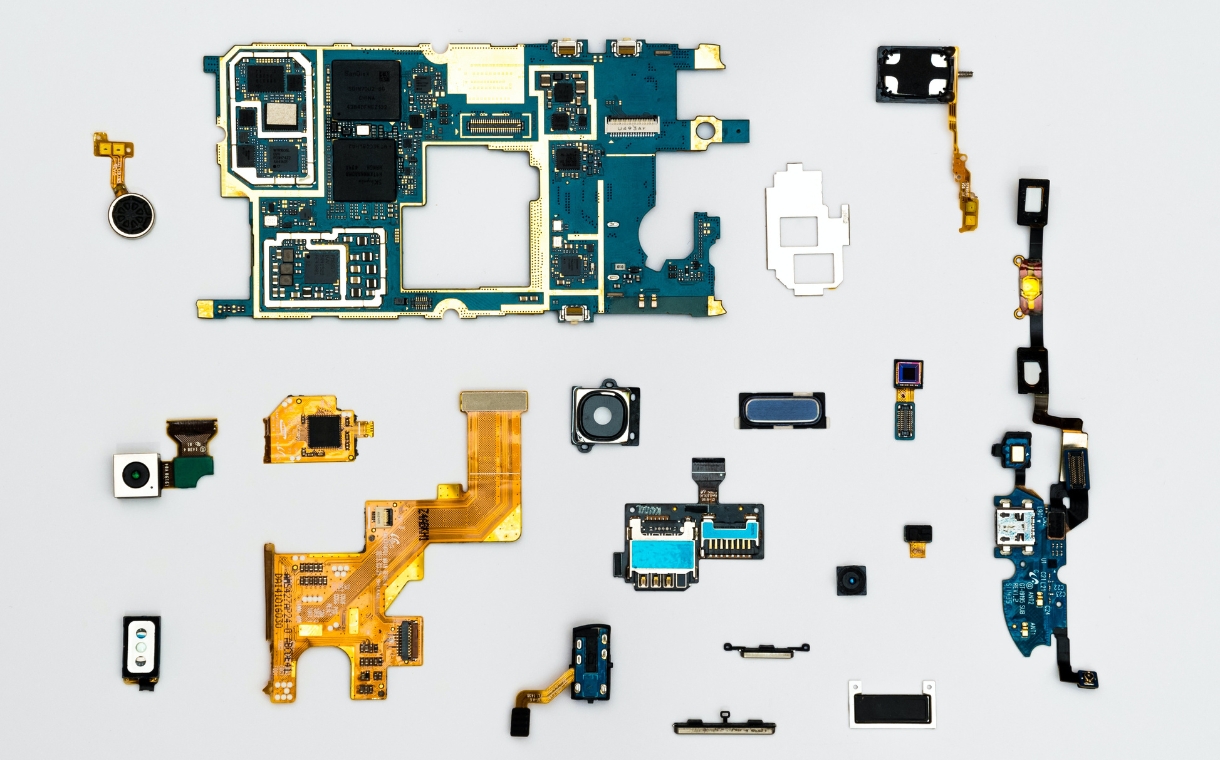 how does technology affect the environment 
